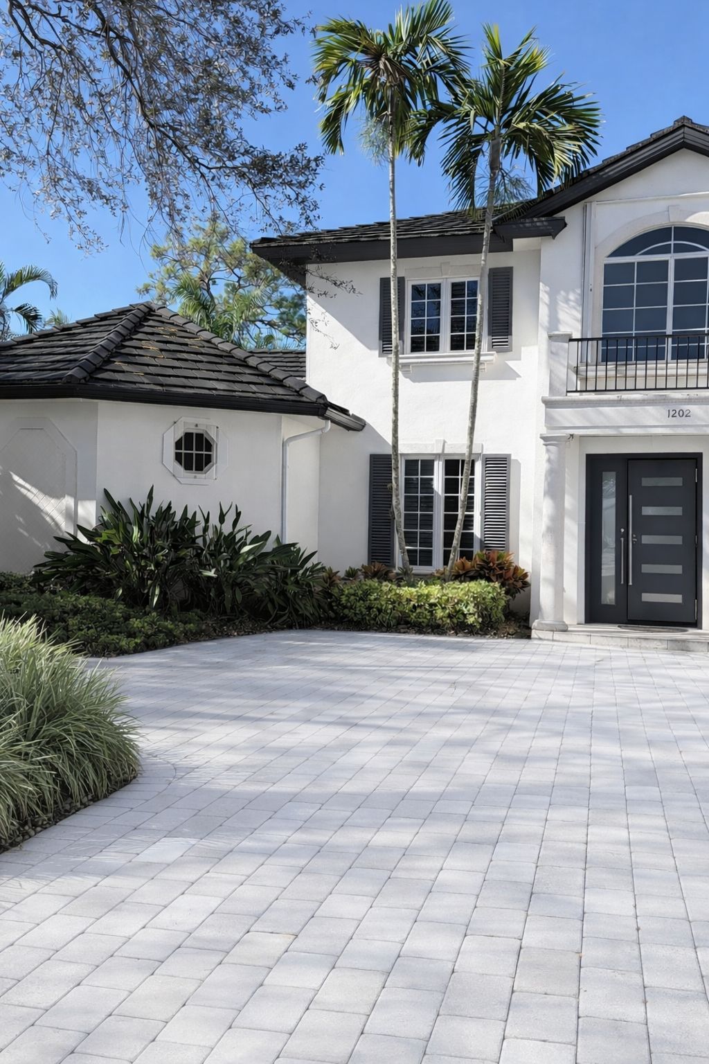 1202 Breakers West Blvd, West Palm Beach, FL 33411